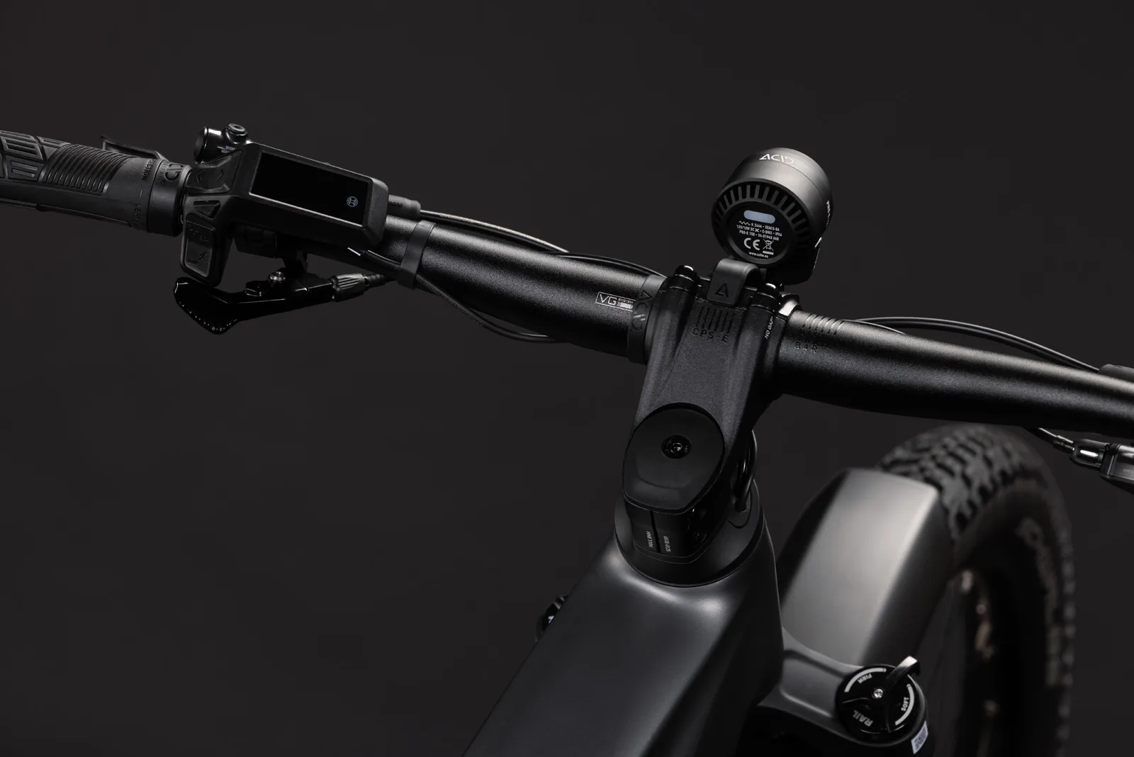 Cube Reaction Hybrid Race 800 FE slabgrey´n´chrome – Bicicleta Eléctrica de Montaña 2027 Barra alta ebike.es Gran tienda de bicicletas eléctricas en España 3 Bicicleta eléctrica Cube Reaction Hybrid Race 800 FE slabgrey´n´chrome Barra alta – detalle 1 | Ebike.es