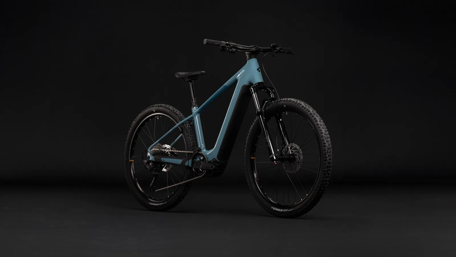 Cube Reaction Hybrid Rookie 540 Wh surfblue´n´black – Bicicleta Eléctrica de Montaña 2027 ebike.es Gran tienda de bicicletas eléctricas en España 2 Bicicleta eléctrica Cube Reaction Hybrid Rookie 540 surfblue´n´black – vista frontal | Ebike.es
