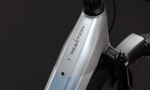 Bicicleta eléctrica Cube Reaction Hybrid SLX 800 FE platinum´n´reflex Cuadro abierto – detalle 2 | Ebike.es