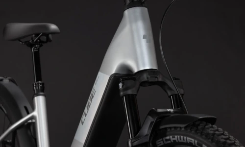 Bicicleta eléctrica Cube Reaction Hybrid SLX 800 FE platinum´n´reflex Cuadro abierto – detalle 4 | Ebike.es