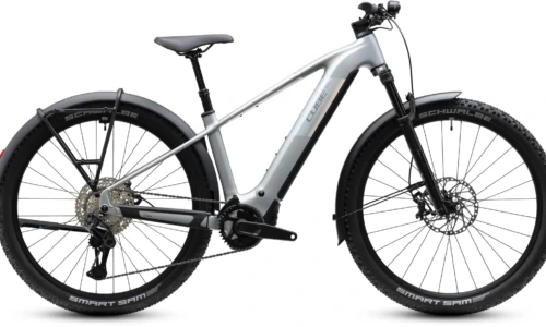 Bicicleta eléctrica Cube Reaction Hybrid SLX 800 FE platinum´n´reflex Barra alta – vista lateral | Ebike.es