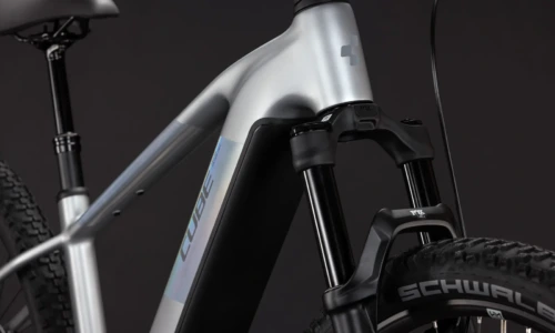 Cube Reaction Hybrid SLX 800 Wh platinum´n´reflex – Bicicleta Eléctrica de Montaña 2027 Barra alta ebike.es Gran tienda de bicicletas eléctricas en España 14 Bicicleta eléctrica Cube Reaction Hybrid SLX 800 platinum´n´reflex Barra alta – detalle 5 | Ebike.es