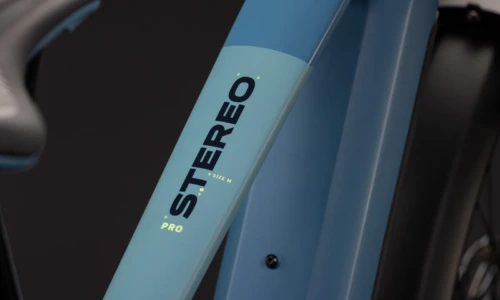 Cube Stereo Hybrid ONE22 Pro 800 FE bluesapphire´n´blue – Bicicleta Eléctrica de Montaña Doble Suspensión 2027 ebike.es Gran tienda de bicicletas eléctricas en España 11 Bicicleta eléctrica Cube Stereo Hybrid ONE22 Pro 800 FE bluesapphire´n´blue – detalle 2 | Ebike.es