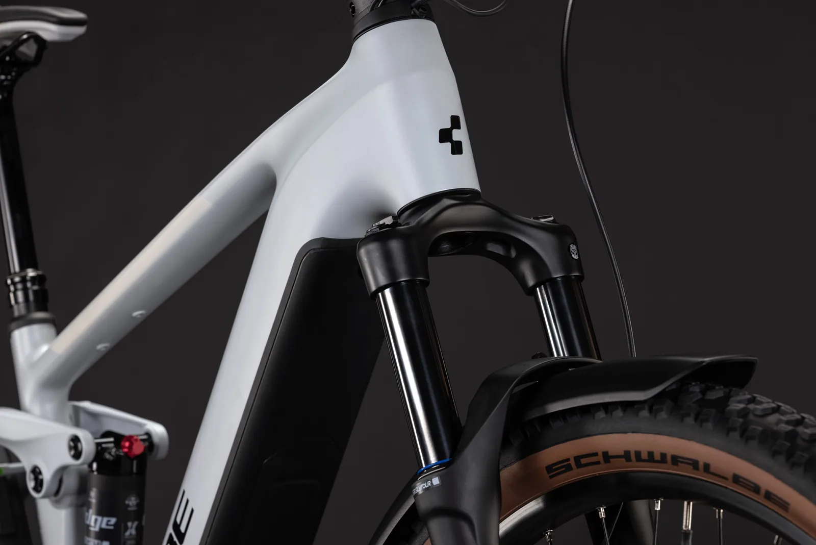 Cube Stereo Hybrid ONE22 Pro 800 FE foggrey´n´sparklerose – Bicicleta Eléctrica de Montaña Doble Suspensión 2027 ebike.es Gran tienda de bicicletas eléctricas en España 8 Bicicleta eléctrica Cube Stereo Hybrid ONE22 Pro 800 FE foggrey´n´sparklerose – detalle 6 | Ebike.es