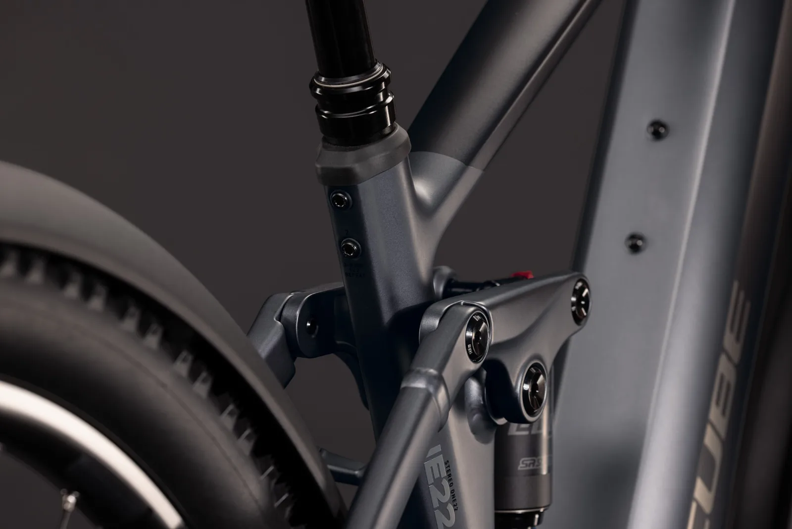 Cube Stereo Hybrid ONE22 Pro 800 FE slabgrey´n´chrome – Bicicleta Eléctrica de Montaña Doble Suspensión 2027 ebike.es Gran tienda de bicicletas eléctricas en España 5 Bicicleta eléctrica Cube Stereo Hybrid ONE22 Pro 800 FE slabgrey´n´chrome – detalle 3 | Ebike.es