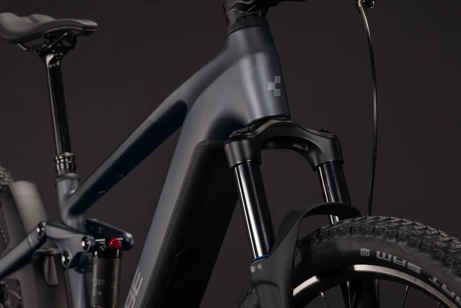 Cube Stereo Hybrid ONE22 Pro 800 Wh slabgrey´n´chrome – Bicicleta Eléctrica de Montaña Doble Suspensión 2027 ebike.es Gran tienda de bicicletas eléctricas en España 7 Bicicleta eléctrica Cube Stereo Hybrid ONE22 Pro 800 slabgrey´n´chrome – detalle 5 | Ebike.es