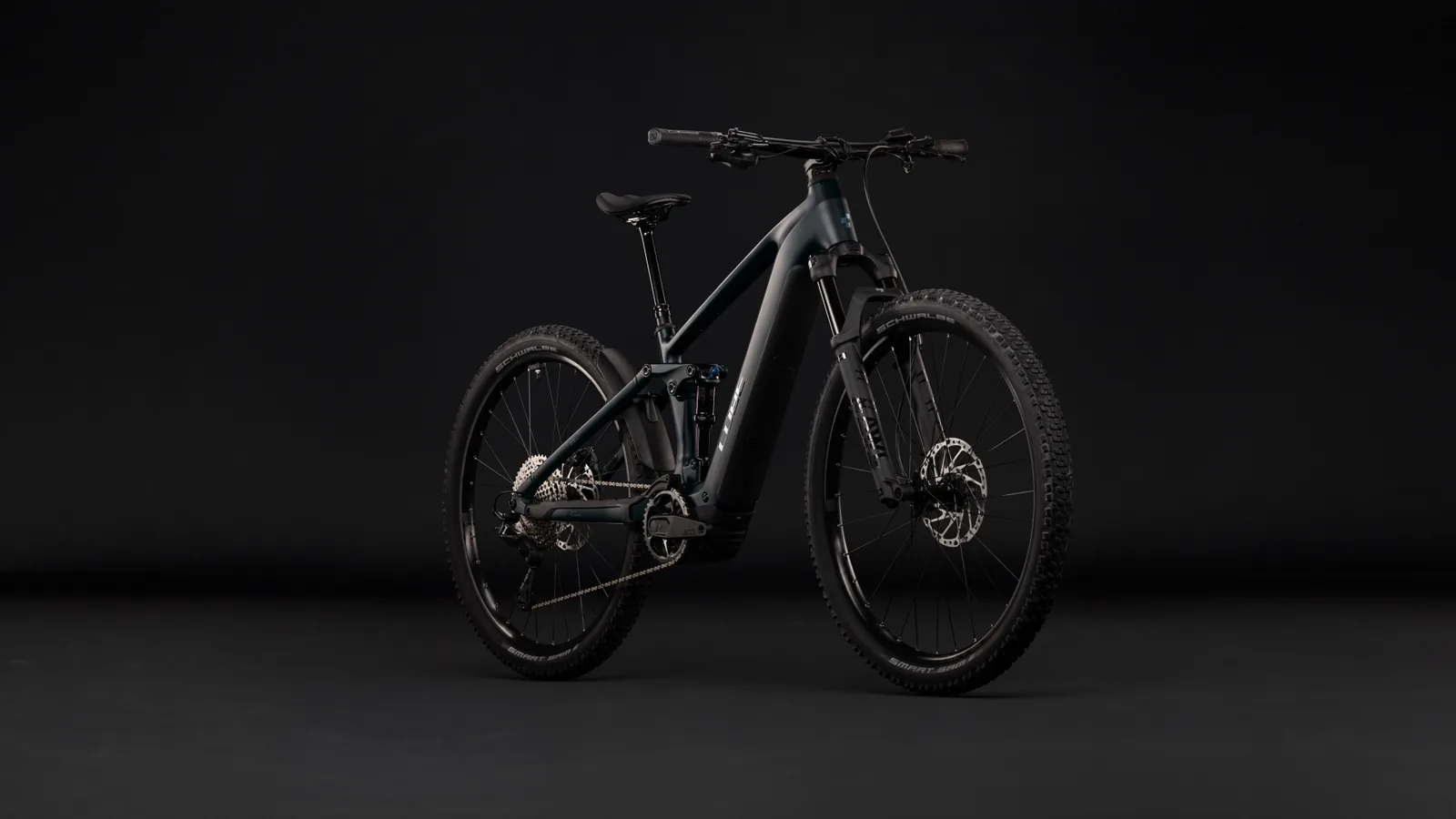 Cube Stereo Hybrid ONE22 SLX 800 Wh silverdust´n´chrome – Bicicleta Eléctrica de Montaña Doble Suspensión 2027 ebike.es Gran tienda de bicicletas eléctricas en España 2 Bicicleta eléctrica Cube Stereo Hybrid ONE22 SLX 800 silverdust´n´chrome – vista frontal | Ebike.es