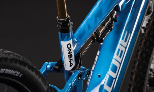 Bicicleta eléctrica Cube Stereo Hybrid ONE44 HPC AT 800 actionteam – detalle 4 | Ebike.es