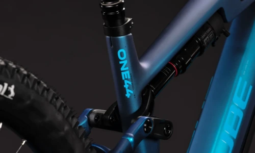 Bicicleta eléctrica Cube Stereo Hybrid ONE44 HPC EXC 800 nebula´n´blue – detalle 3 | Ebike.es