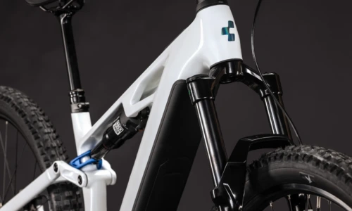 Cube Stereo Hybrid ONE44 HPC Pro 800 Wh metallicwhite´n´blue – Bicicleta Eléctrica de Montaña Doble Suspensión 2027 ebike.es Gran tienda de bicicletas eléctricas en España 14 Bicicleta eléctrica Cube Stereo Hybrid ONE44 HPC Pro 800 metallicwhite´n´blue – detalle 5 | Ebike.es