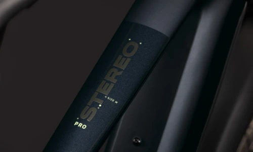 Bicicleta eléctrica Cube Stereo Hybrid ONE44 Pro 800 FE coal´n´black – detalle 2 | Ebike.es