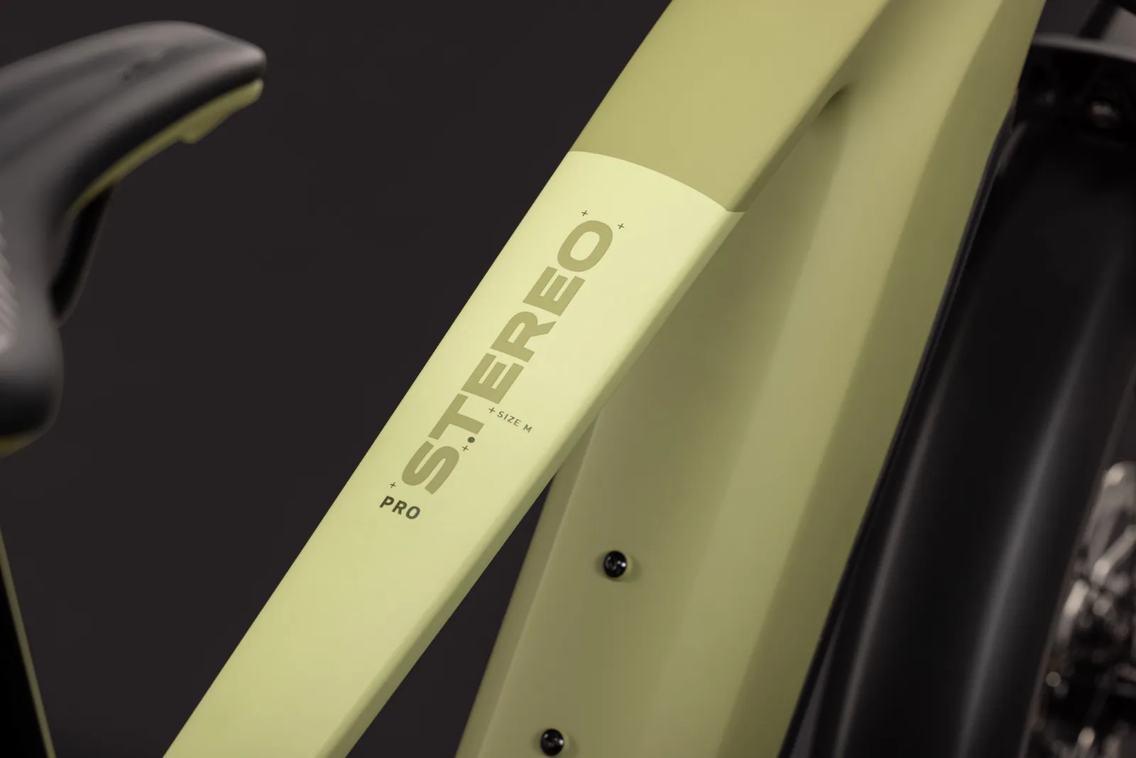 Cube Stereo Hybrid ONE44 Pro 800 FE softwillow´n´green – Bicicleta Eléctrica de Montaña Doble Suspensión 2027 ebike.es Gran tienda de bicicletas eléctricas en España 4 Bicicleta eléctrica Cube Stereo Hybrid ONE44 Pro 800 FE softwillow´n´green – detalle 2 | Ebike.es