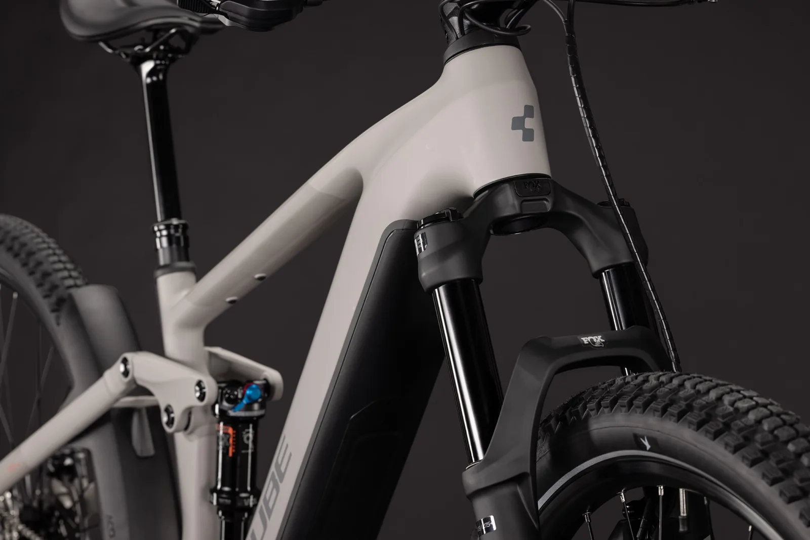 Cube Stereo Hybrid ONE44 SLX 800 Wh oatgrey´n´grey – Bicicleta Eléctrica de Montaña Doble Suspensión 2027 ebike.es Gran tienda de bicicletas eléctricas en España 7 Bicicleta eléctrica Cube Stereo Hybrid ONE44 SLX 800 oatgrey´n´grey – detalle 5 | Ebike.es