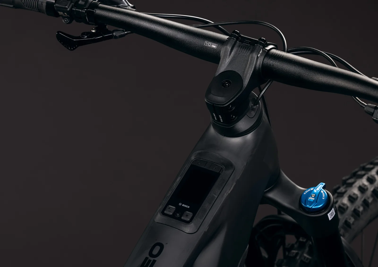 Cube Stereo Hybrid ONE77 HPC SLX 800 Wh blackline – Bicicleta Eléctrica de Montaña Doble Suspensión 2027 ebike.es Gran tienda de bicicletas eléctricas en España 3 Bicicleta eléctrica Cube Stereo Hybrid ONE77 HPC SLX 800 blackline – detalle 1 | Ebike.es