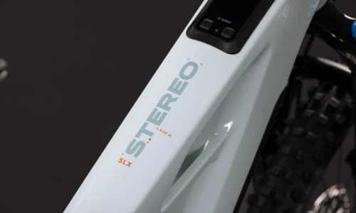 Bicicleta eléctrica Cube Stereo Hybrid ONE77 HPC SLX 800 hintofmint´n´orange – detalle 2 | Ebike.es