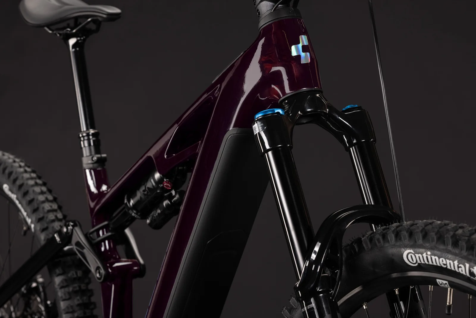 Cube Stereo Hybrid ONE77 HPC SLX 800 Wh liquidred´n´black – Bicicleta Eléctrica de Montaña Doble Suspensión 2027 ebike.es Gran tienda de bicicletas eléctricas en España 8 Bicicleta eléctrica Cube Stereo Hybrid ONE77 HPC SLX 800 liquidred´n´black – detalle 6 | Ebike.es
