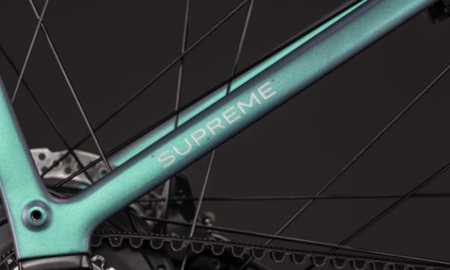 Bicicleta eléctrica Cube Supreme Hybrid C:62 Deluxe SLX 600 polarlight´n´grey Cuadro abierto – detalle 5 | Ebike.es