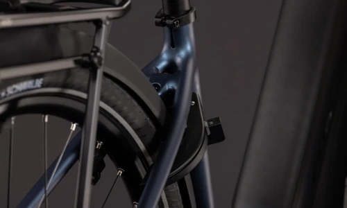 Cube Supreme Hybrid Deluxe ONE 600 Wh navyblack´n´black – Bicicleta Eléctrica Urbana 2027 Cuadro abierto ebike.es Gran tienda de bicicletas eléctricas en España 13 Bicicleta eléctrica Cube Supreme Hybrid Deluxe ONE 600 navyblack´n´black Cuadro abierto – detalle 2 | Ebike.es
