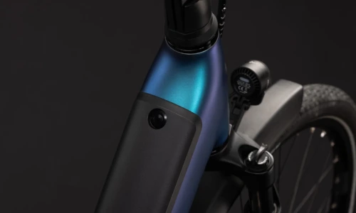 Bicicleta eléctrica Cube Supreme Hybrid Deluxe Pro 600 nebula´n´blue Cuadro abierto – detalle 1 | Ebike.es