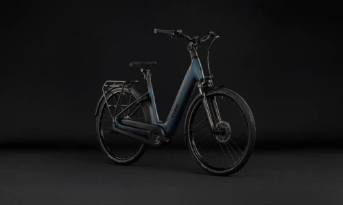 Bicicleta eléctrica Cube Supreme RT Hybrid Comfort EX 600 royalgreen´n´black Cuadro abierto – vista frontal | Ebike.es