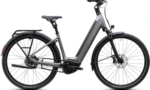 Bicicleta eléctrica Cube Supreme RT Hybrid Deluxe EX 600 quicksilver´n´grey Cuadro abierto – vista lateral | Ebike.es