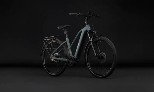 Bicicleta eléctrica Cube Touring Hybrid Deluxe SLX 800 greengranit´n´green Cuadro semiabierto – vista frontal | Ebike.es