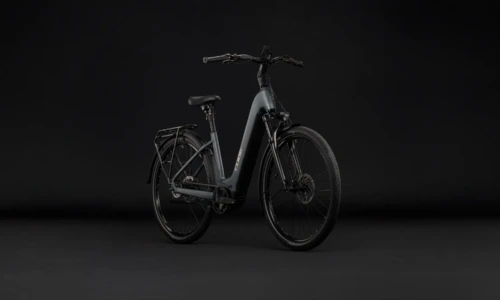Bicicleta eléctrica Cube Touring Hybrid Deluxe SLX 800 slabgrey´n´chrome Cuadro abierto – vista frontal | Ebike.es