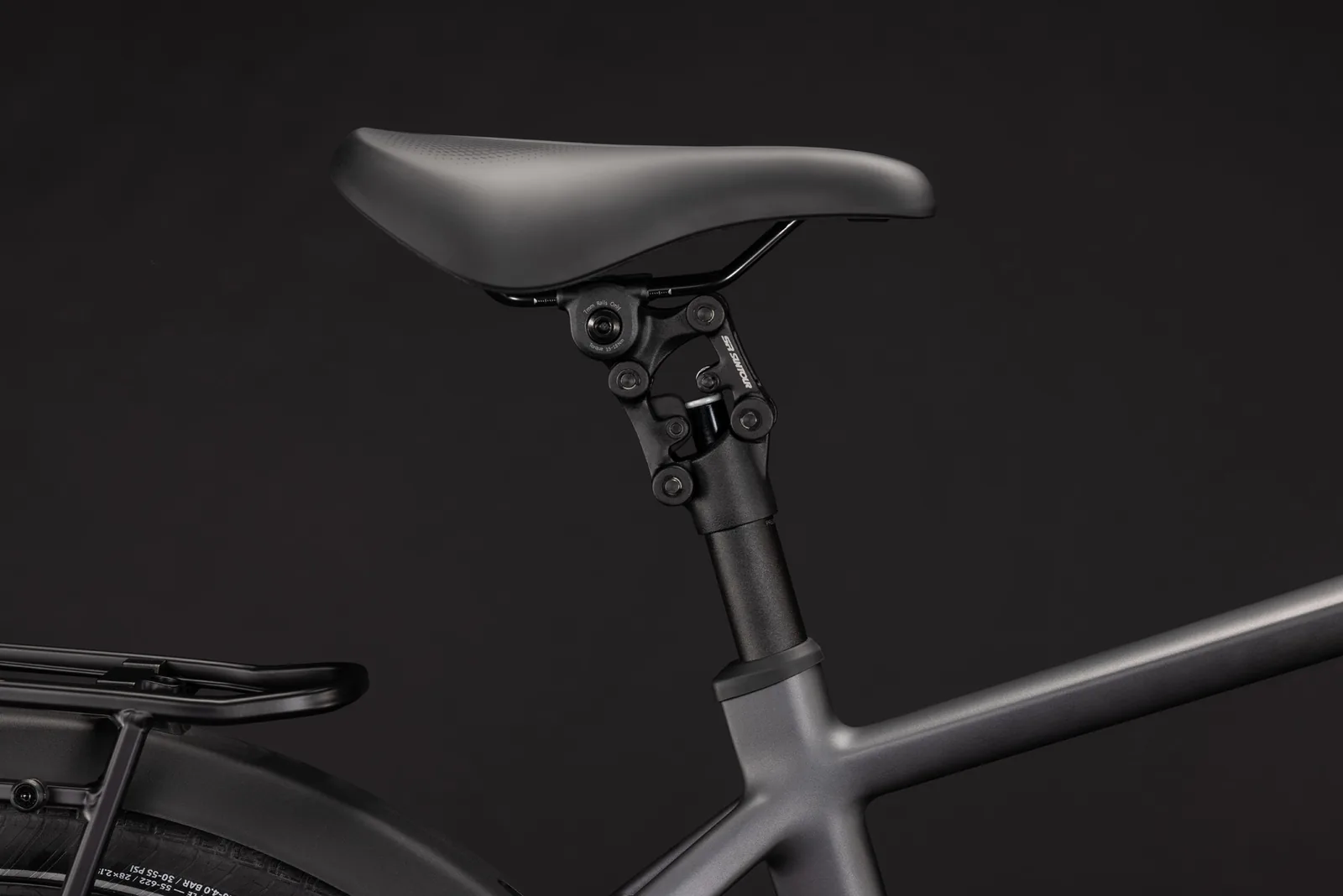 Cube Touring Hybrid Deluxe SLX 800 Wh slabgrey´n´chrome – Bicicleta Eléctrica Trekking 2027 Barra alta ebike.es Gran tienda de bicicletas eléctricas en España 6 Bicicleta eléctrica Cube Touring Hybrid Deluxe SLX 800 slabgrey´n´chrome Barra alta – detalle 4 | Ebike.es