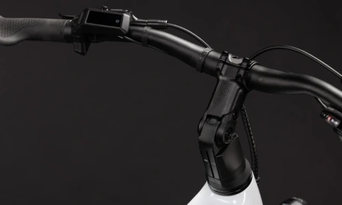 Cube Touring Hybrid ONE 600 Wh metallicwhite´n´chrome – Bicicleta Eléctrica Trekking 2027 Barra alta ebike.es Gran tienda de bicicletas eléctricas en España 12 Bicicleta eléctrica Cube Touring Hybrid ONE 600 metallicwhite´n´chrome Barra alta – detalle 2 | Ebike.es