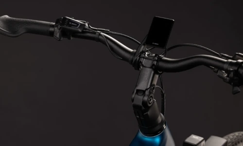 Bicicleta eléctrica Cube Touring Hybrid Pro 800 electricblue´n´prizm Barra alta – detalle 1 | Ebike.es