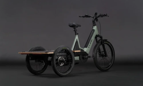 Cube Trike Flatbed Hybrid 750 Wh swampgrey´n´reflex – Bicicleta Eléctrica de Carga 2027 ebike.es Gran tienda de bicicletas eléctricas en España 11 Bicicleta eléctrica Cube Trike Flatbed Hybrid 750 swampgrey´n´reflex – vista frontal | Ebike.es
